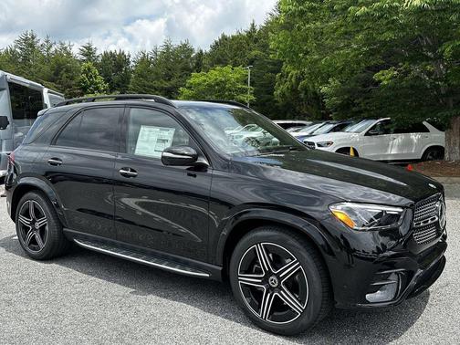 Black 2026 Mercedes-Benz GLE 450 4MATIC