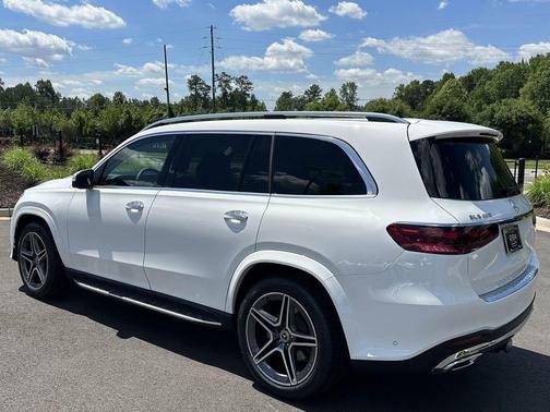 2025 Mercedes-Benz GLS 450 4MATIC