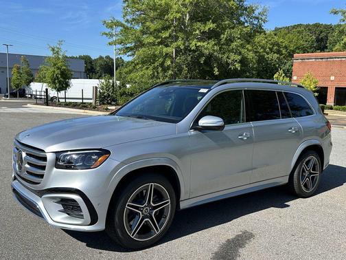 2025 Mercedes-Benz GLS 450 4MATIC
