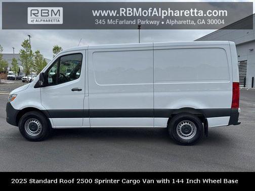2025 Mercedes-Benz Sprinter 2500 Standard Roof