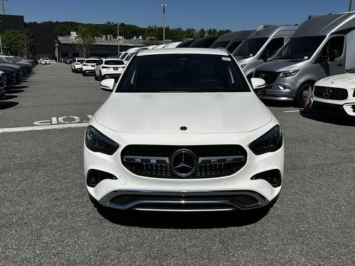 White 2025 Mercedes-Benz GLA 250 4MATIC