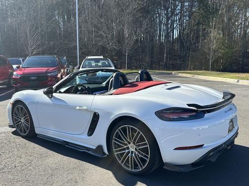 2024 Porsche 718 Boxster S