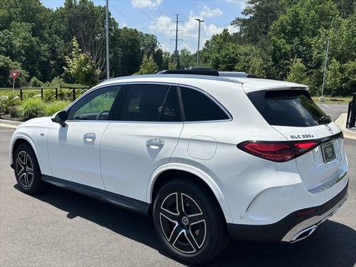 2025 Mercedes-Benz GLC 350e Base