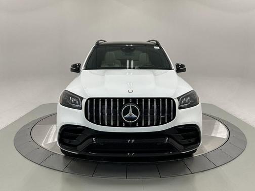2026 Mercedes-Benz AMG GLS 63 Base