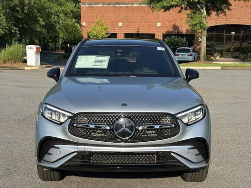 2025 Mercedes-Benz GLC 300 Base