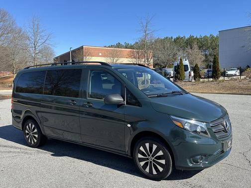 2023 Mercedes-Benz Metris Base