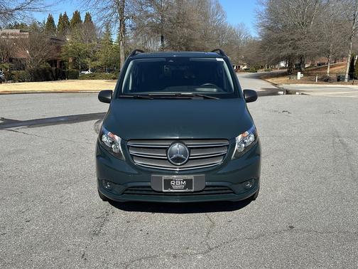 2023 Mercedes-Benz Metris Base