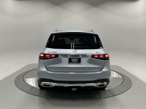 2025 Mercedes-Benz GLS 450 4MATIC