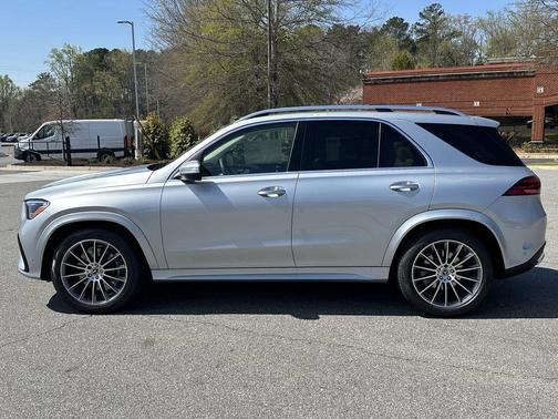 2026 Mercedes-Benz GLE 450 4MATIC