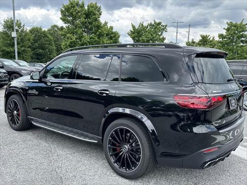 2025 Mercedes-Benz AMG GLS 63 Base