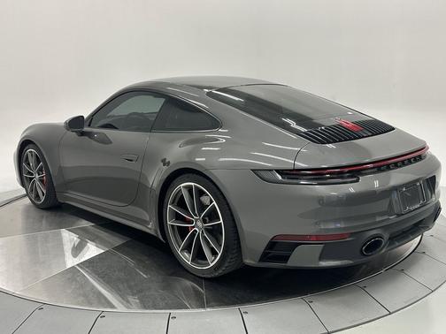 2020 Porsche 911 Carrera S