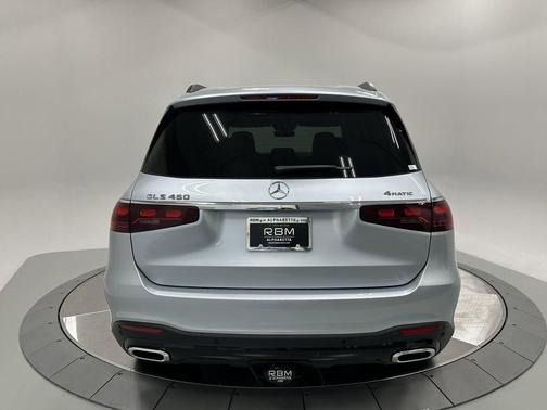 2026 Mercedes-Benz GLS 450 4MATIC
