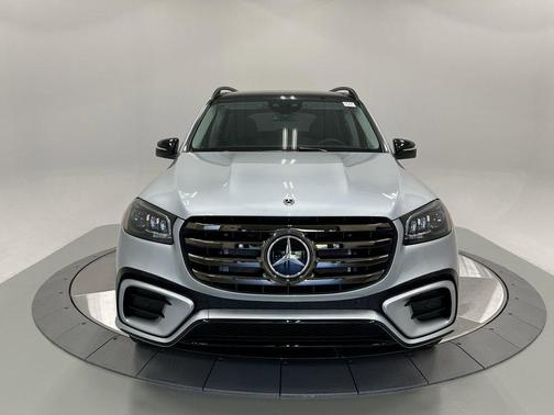2026 Mercedes-Benz GLS 450 4MATIC