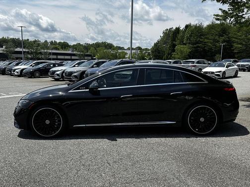 Black 2023 Mercedes-Benz EQE 350 4MATIC+