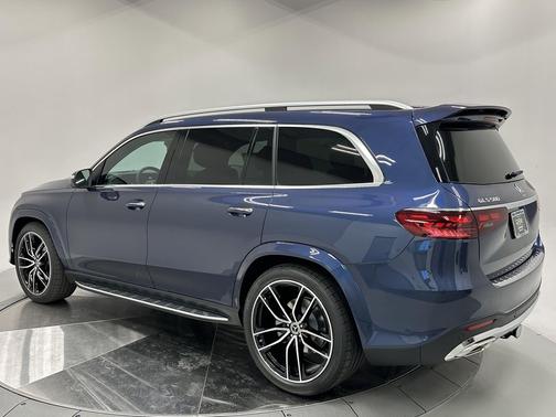 2026 Mercedes-Benz GLS 580 4MATIC