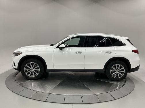 2025 Mercedes-Benz GLC 300 4MATIC