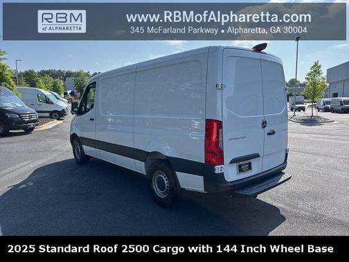 2025 Mercedes-Benz Sprinter 2500 Standard Roof