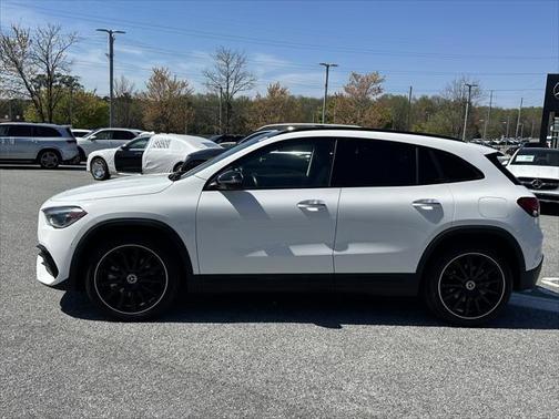 2022 Mercedes-Benz GLA 250 Base