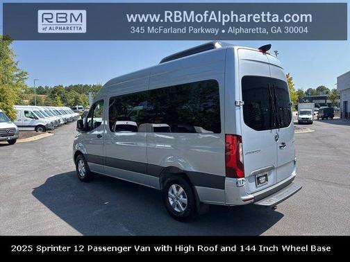 2025 Mercedes-Benz Sprinter 2500 Passenger 144 WB