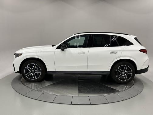 2025 Mercedes-Benz GLC 300 4MATIC