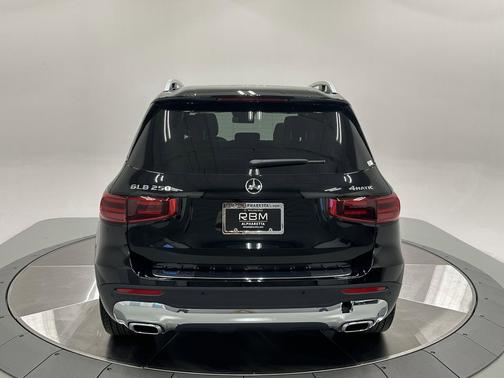 2024 Mercedes-Benz GLB 250 4MATIC