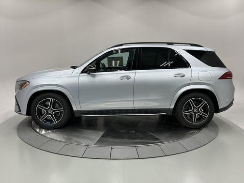 2026 Mercedes-Benz GLE 450e 4MATIC