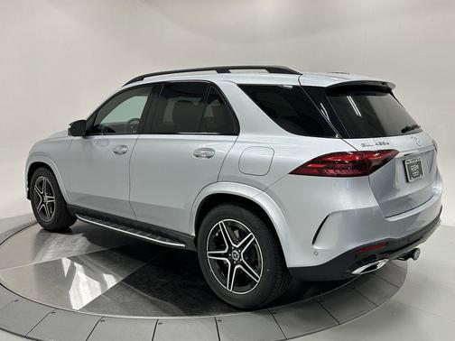 2026 Mercedes-Benz GLE 450e 4MATIC