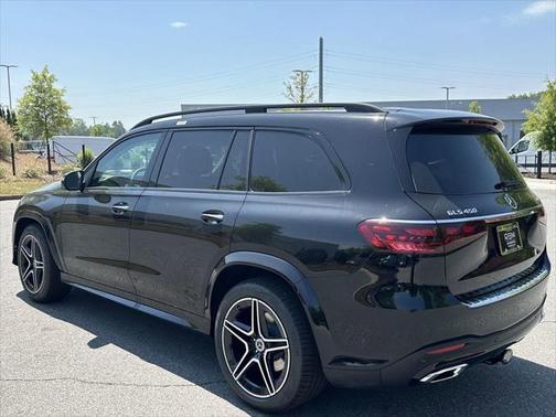 2025 Mercedes-Benz GLS 450 4MATIC