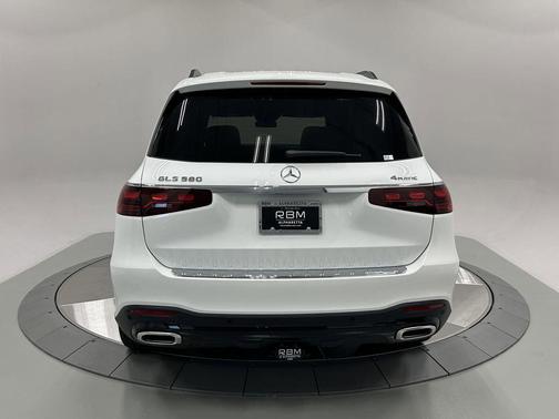 2026 Mercedes-Benz GLS 580 4MATIC