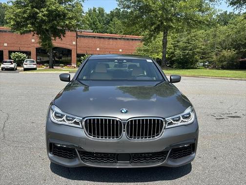 2019 BMW 750 i xDrive