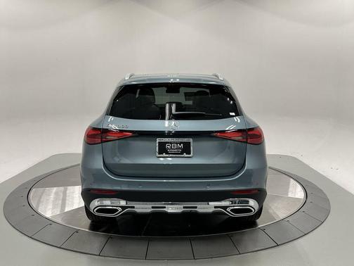 2026 Mercedes-Benz GLC 300 Base