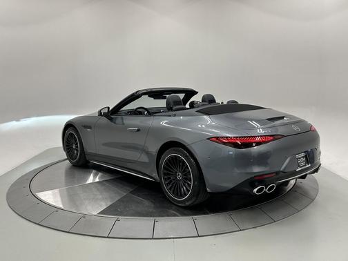 2023 Mercedes-Benz AMG SL 43 Base