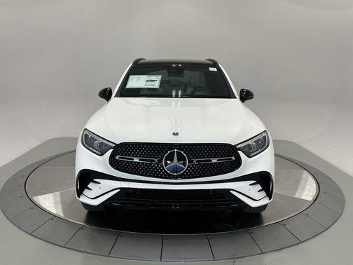 2026 Mercedes-Benz GLC 300 Base