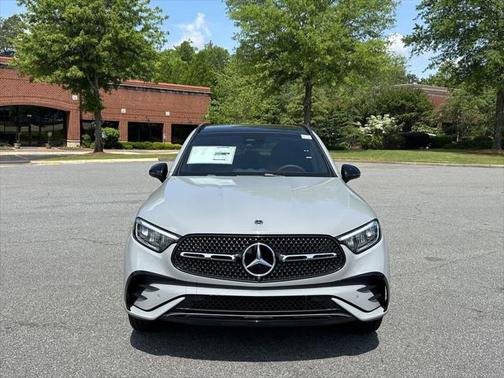 2025 Mercedes-Benz GLC 300 4MATIC