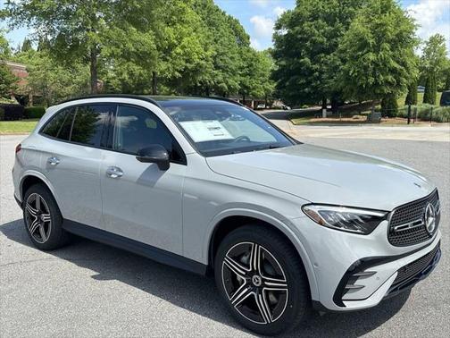 2025 Mercedes-Benz GLC 300 4MATIC