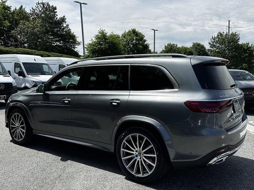 Gray 2025 Mercedes-Benz GLS 450 4MATIC
