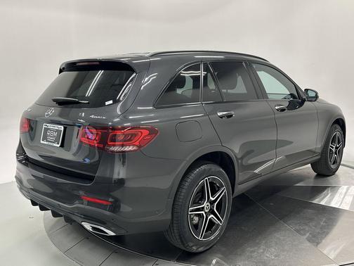2022 Mercedes-Benz GLC 300 4MATIC