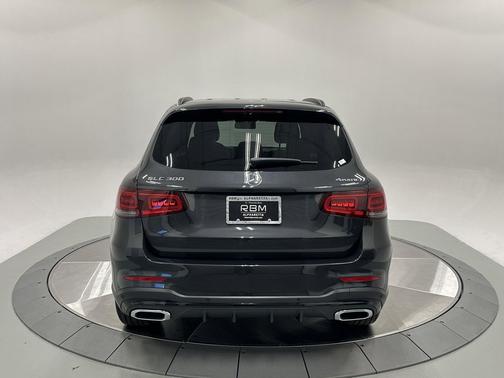 2022 Mercedes-Benz GLC 300 4MATIC