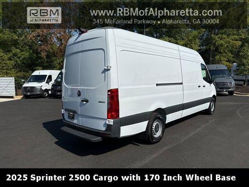 2025 Mercedes-Benz Sprinter 2500 High Roof