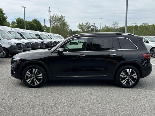 Black 2025 Mercedes-Benz GLB 250 Base