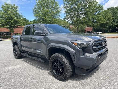 2024 Toyota Tacoma SR5