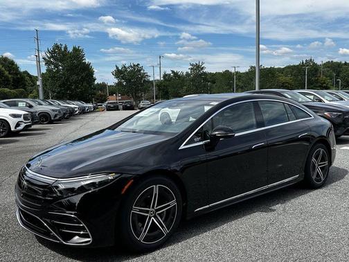 Black 2026 Mercedes-Benz EQS 450 4MATIC