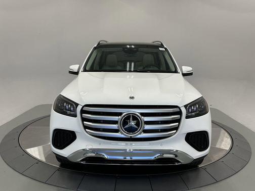 2026 Mercedes-Benz GLS 450 4MATIC