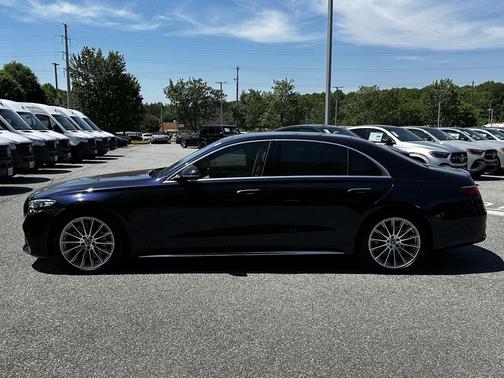 Blue 2023 Mercedes-Benz S-Class 4MATIC