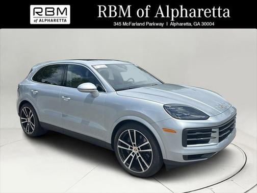 2024 Porsche Cayenne Base