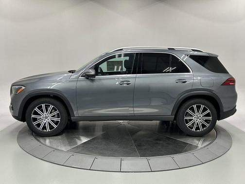 2026 Mercedes-Benz GLE 450e 4MATIC