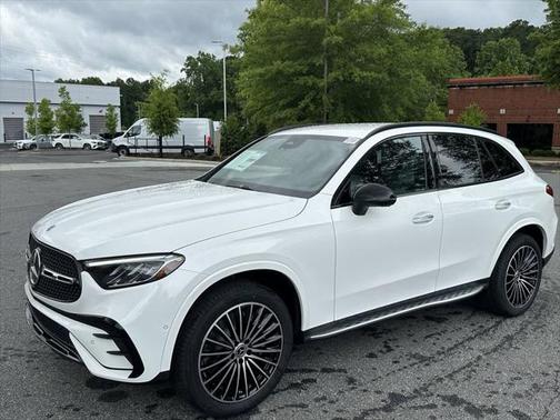 2025 Mercedes-Benz GLC 300 4MATIC