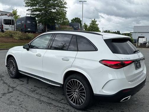 2025 Mercedes-Benz GLC 300 4MATIC