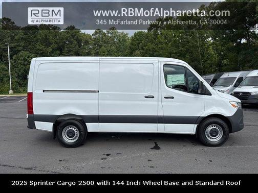 2025 Mercedes-Benz Sprinter 2500 Standard Roof