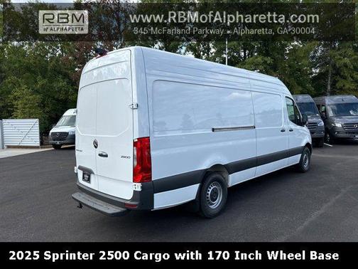 2025 Mercedes-Benz Sprinter 2500 High Roof